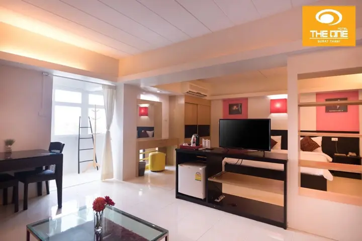 Сураттхани: The One Hotel