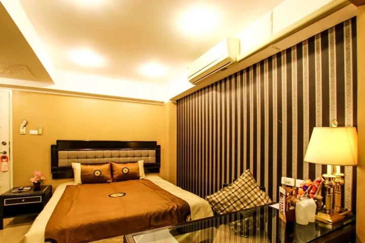 Нонтхабури: Mamba and Baan Aranya Serviced Apartment