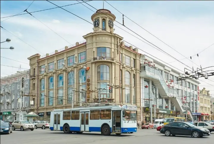 Сеть гостеприимных квартир "Алира". Квартира на Большой Садовой 48 — фото 1