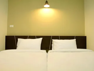 Сураттхани: The Centrino Serviced Residence