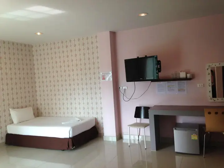 Сураттхани: The Centrino Serviced Residence