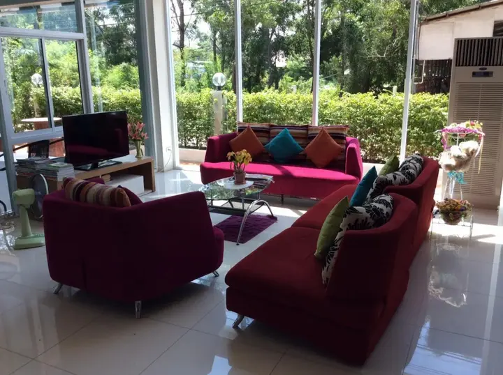 Сураттхани: The Centrino Serviced Residence