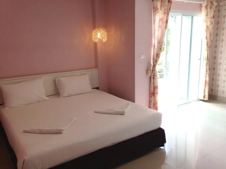 Сураттхани: The Centrino Serviced Residence