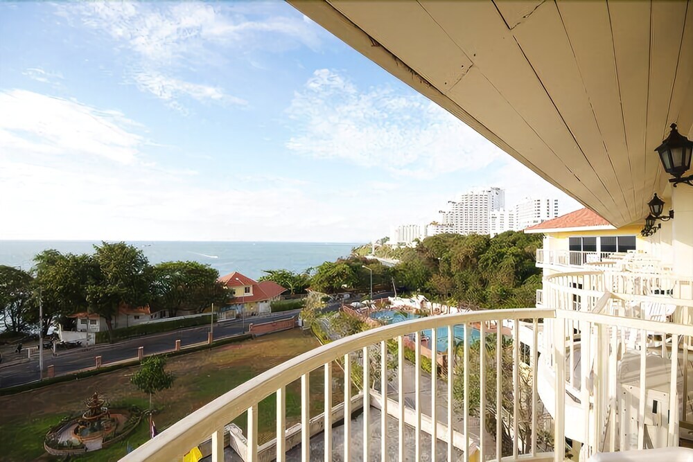 Паттайя: Pattaya Bay Hotel