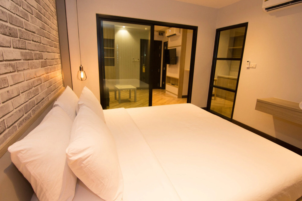 Варин-Чамрап: 168 Studio Hotel Ubon Ratchathani