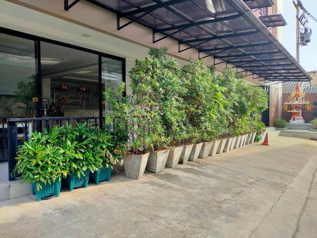 Варин-Чамрап: 168 Studio Hotel Ubon Ratchathani