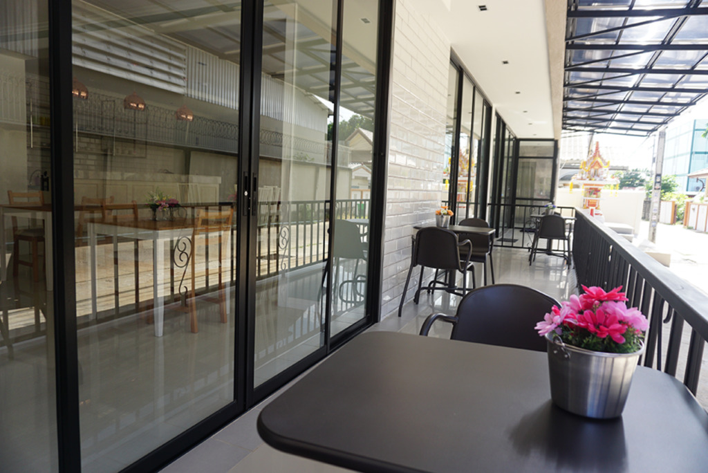 Варин-Чамрап: 168 Studio Hotel Ubon Ratchathani