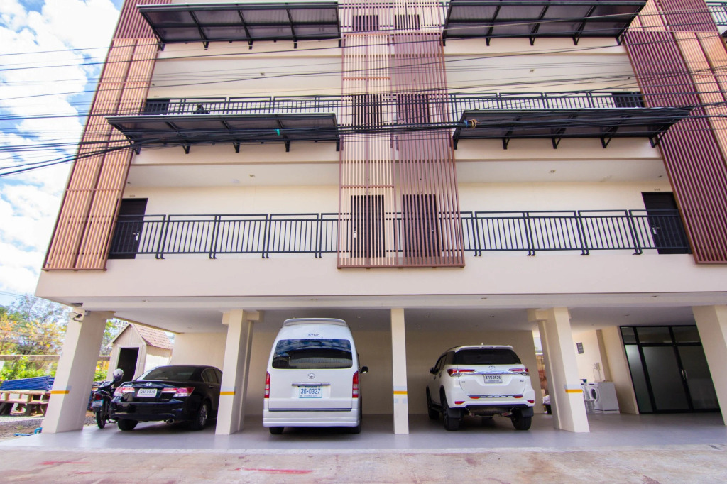Варин-Чамрап: 168 Studio Hotel Ubon Ratchathani