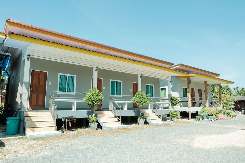 Лем Синг: Baan Chalong