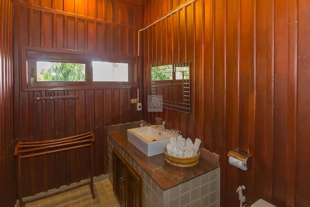 Самуи: 5BR Beachfront Villa Bangrak