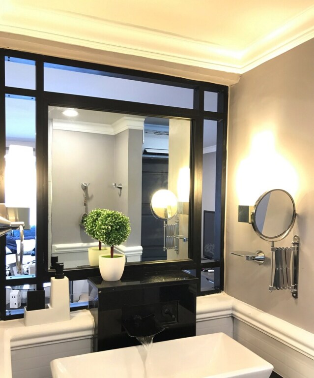 Чиангмай: Stay in Style Family Room at Nimman R201