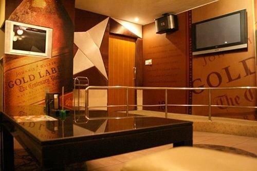 Си-Сават: River Kwai Hotel