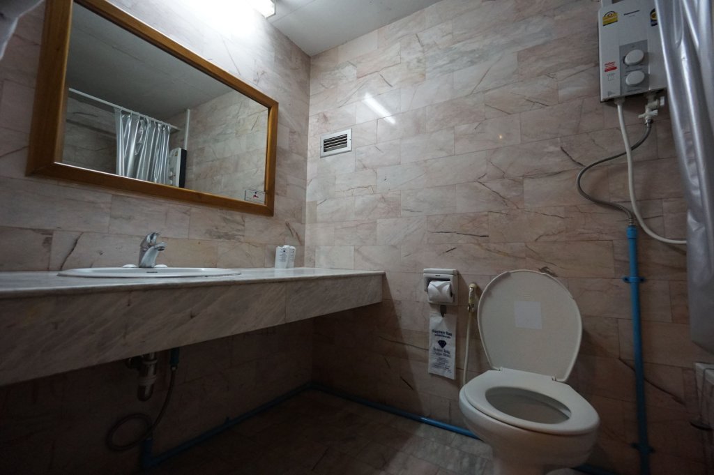 Пхитсанулок: Pailyn Hotel Phitsanulok