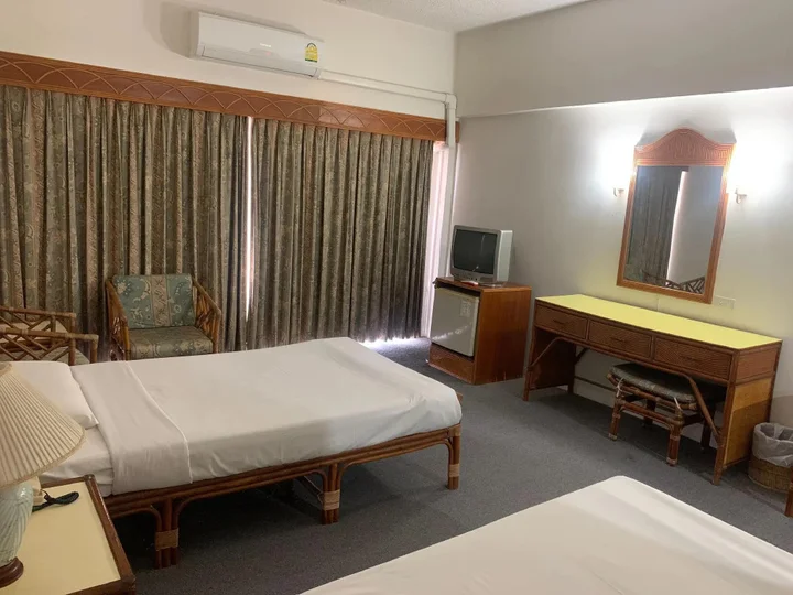 Пхитсанулок: Pailyn Hotel Phitsanulok