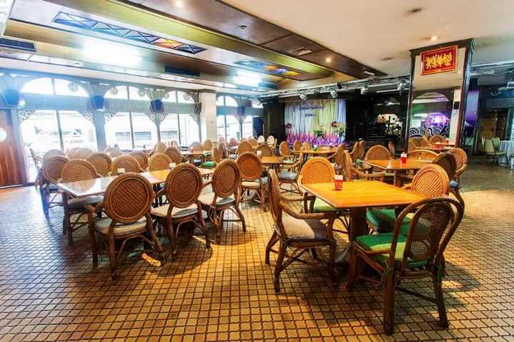 Пхитсанулок: Pailyn Hotel Phitsanulok