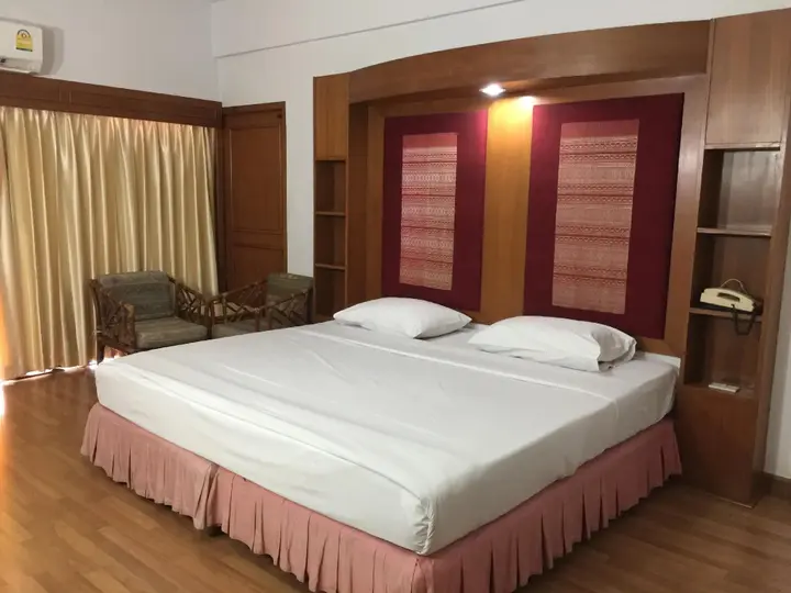 Пхитсанулок: Pailyn Hotel Phitsanulok