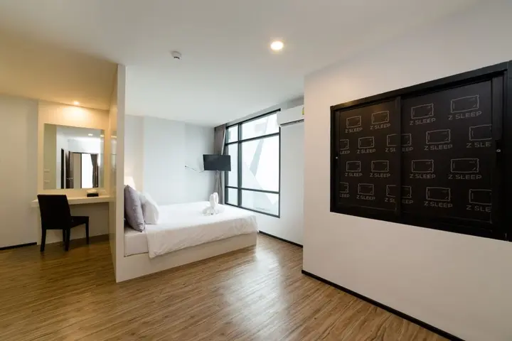 Хатъяй: Z Sleep Hotel