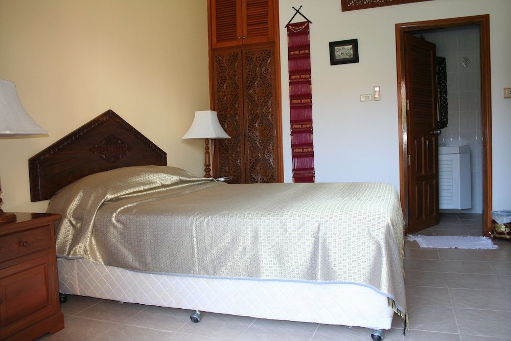 Хуахин: Long Beach Inn