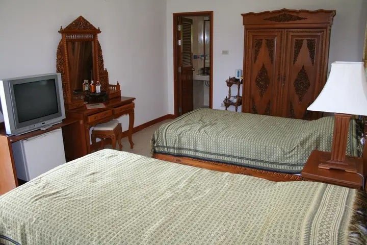 Хуахин: Long Beach Inn