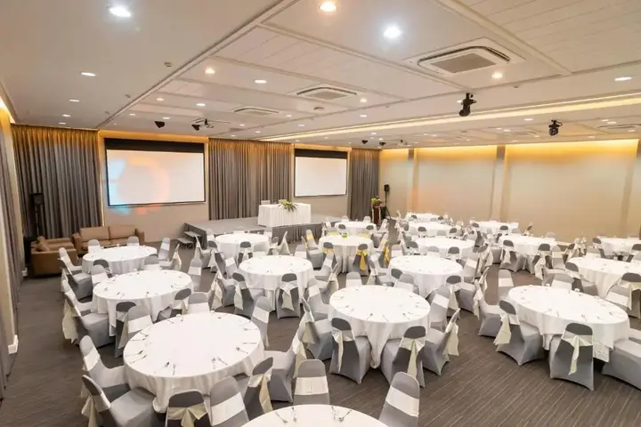 Самутпракан: Отель Koon Hotel Sukhumvit