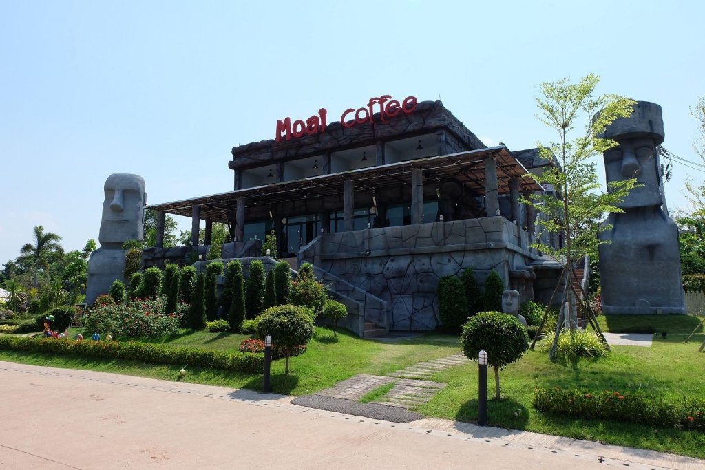 Нонг Кхон Кванг: Moai Homeplace