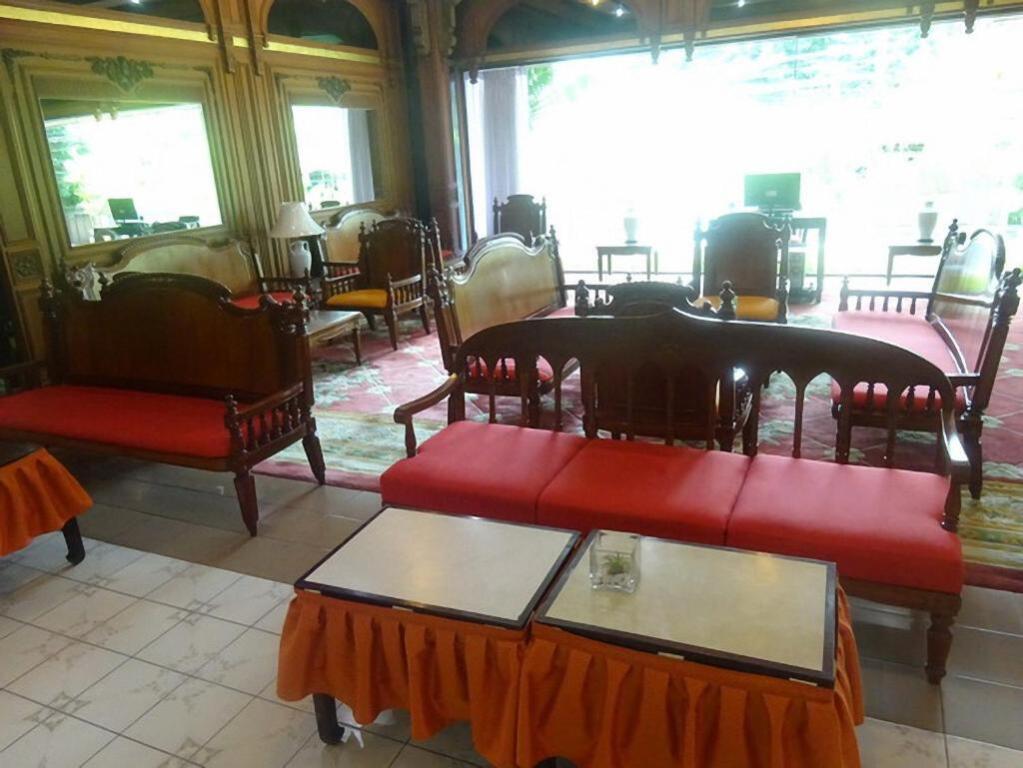 Бангкок: Mido Hotel