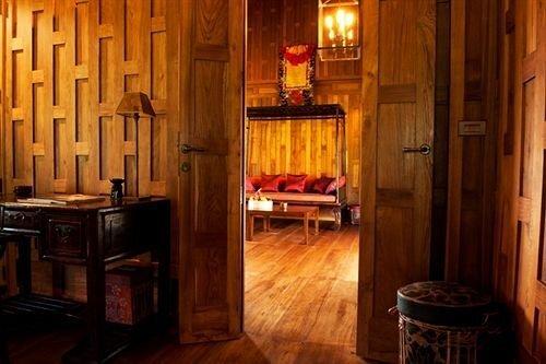 Фаном: Thanyamundra Organic Resort