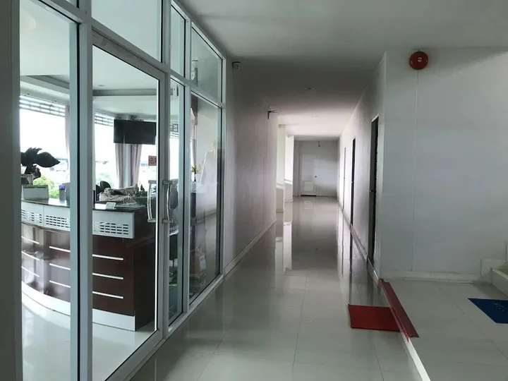 Кхлонг-Янг: Manida Place Hotel