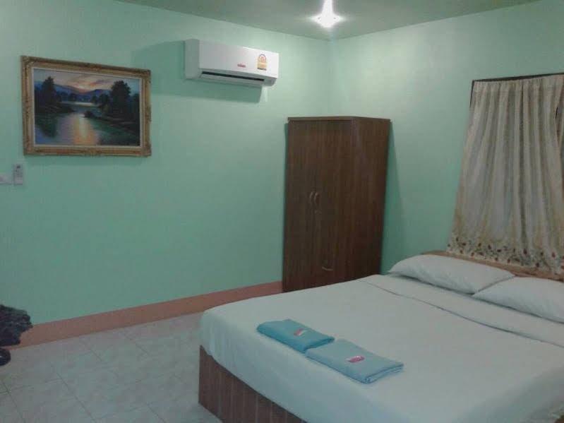 Нон Дин Дэнг: Suanphupa Greenview Hotel