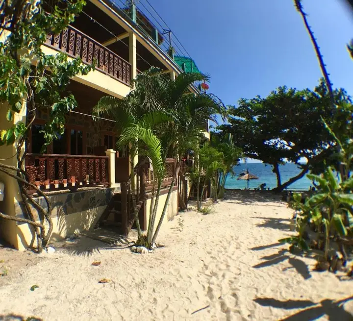 Остров Тау: Отель Coral View Resort