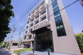Бангкок: The Journey Hotel