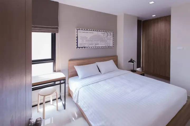 Бангкок: The Journey Hotel