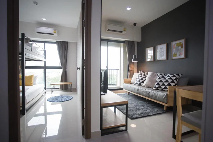 Бангкок: The Journey Hotel