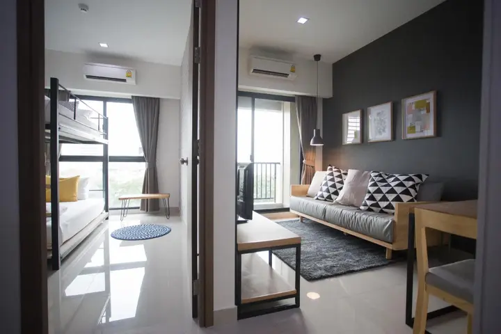 Бангкок: The Journey Hotel