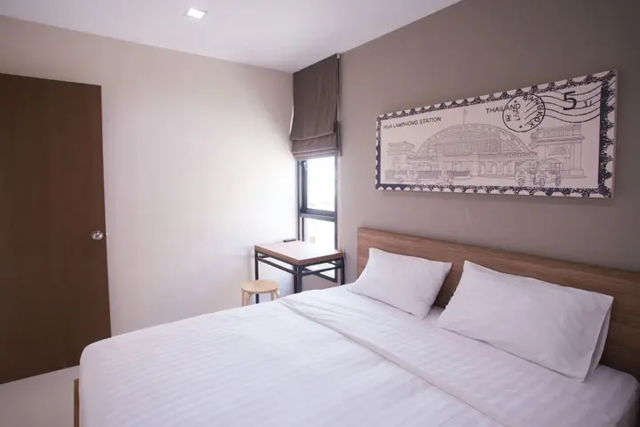Бангкок: The Journey Hotel