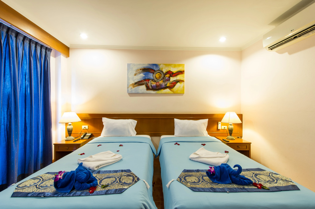 Кату: Hotel Inn Patong [Ex-Patong Beach Lodge]