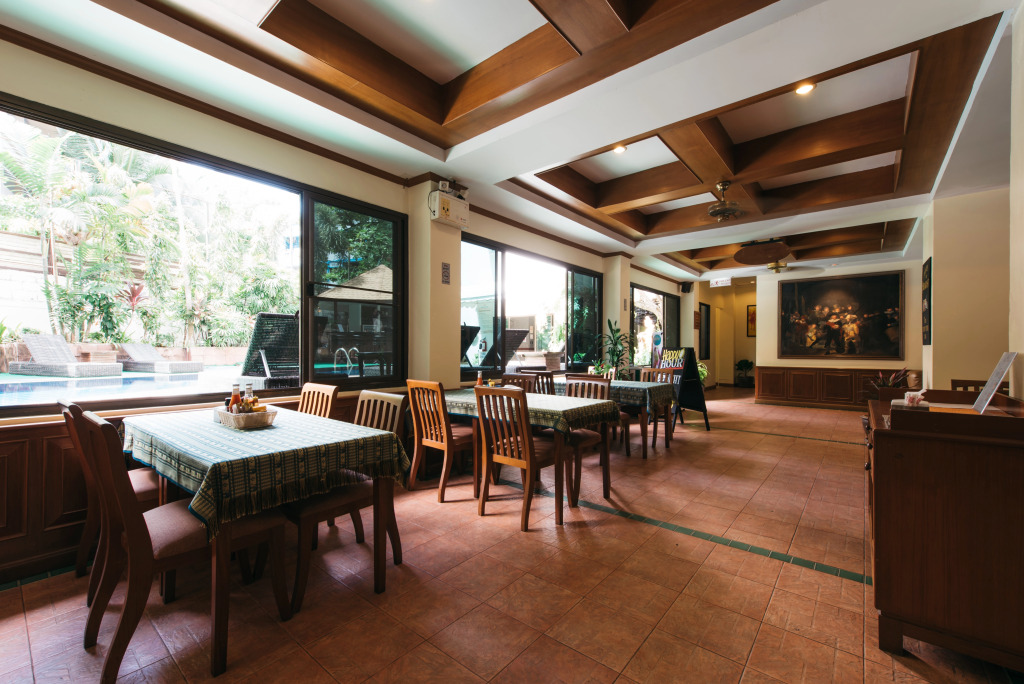 Кату: Hotel Inn Patong [Ex-Patong Beach Lodge]
