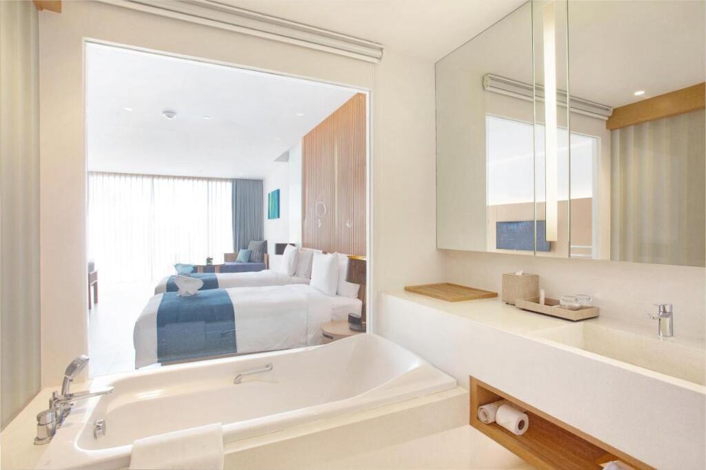 Чаам: Ace of Hua Hin Resort