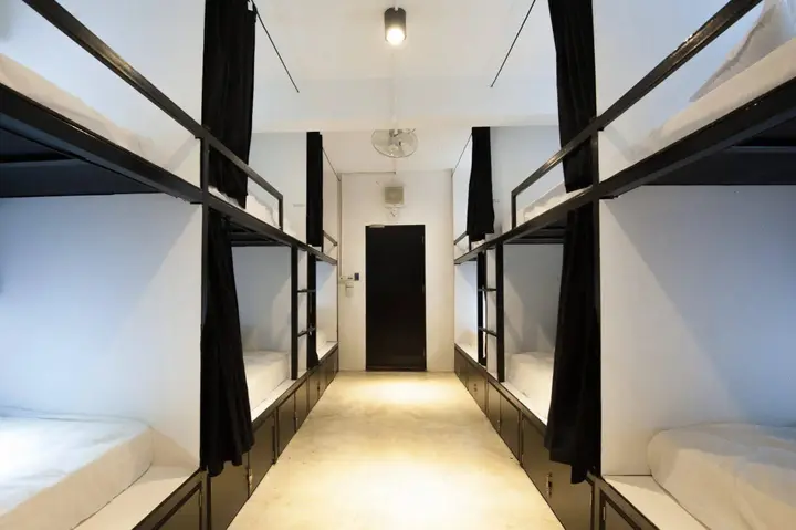 Бангкок: Seek Sleep Hostel