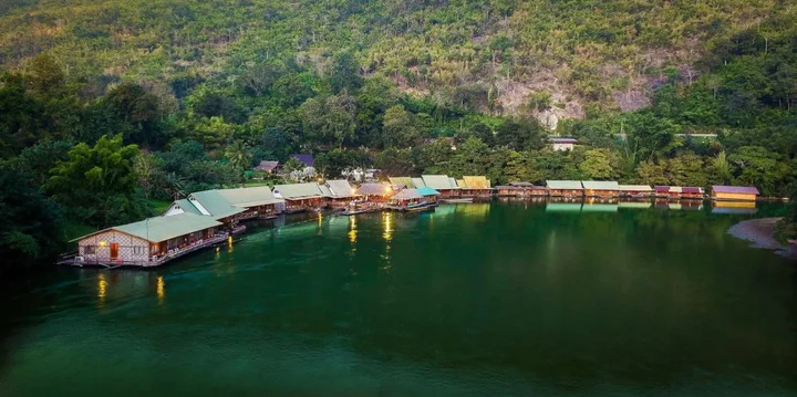 Сай Йок: River Kwai Jungle view