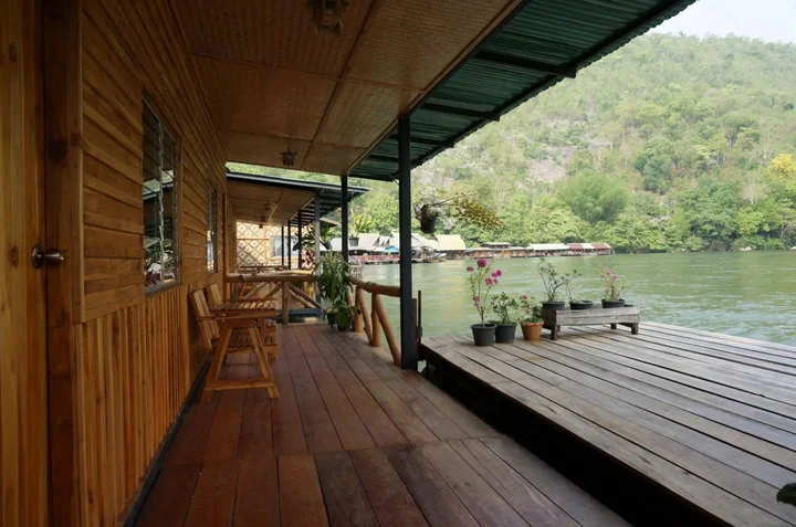 Сай Йок: River Kwai Jungle view
