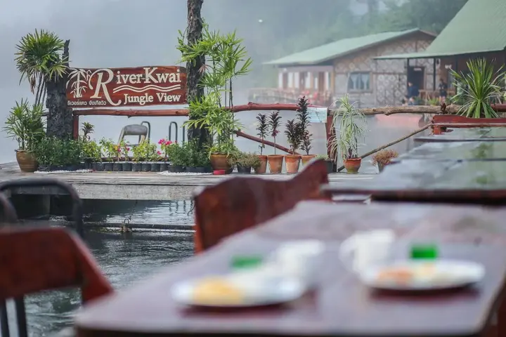 Сай Йок: River Kwai Jungle view