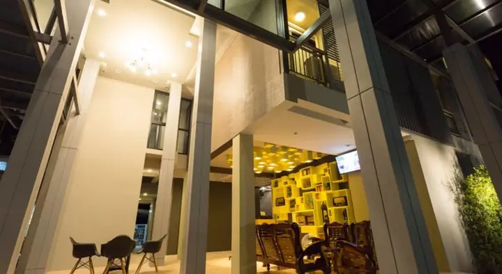 Бури Рам: Qoo Hotel