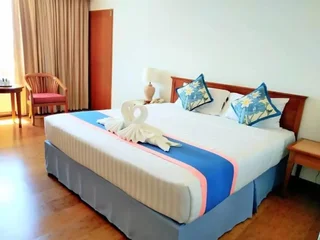Сураттхани: Diamond Plaza Hotel
