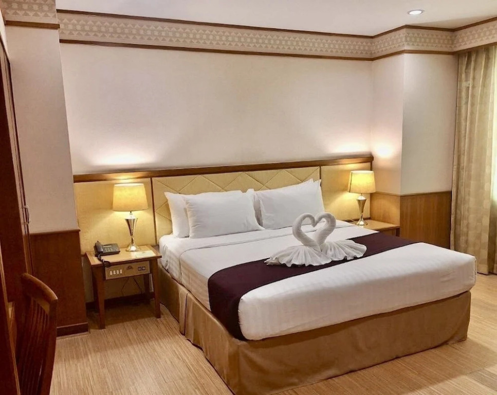 Сураттхани: Diamond Plaza Hotel