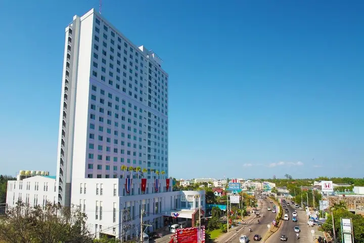 Сураттхани: Diamond Plaza Hotel