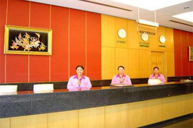 Сураттхани: Diamond Plaza Hotel