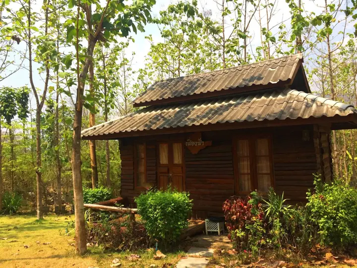 Паи: Montri Garden House
