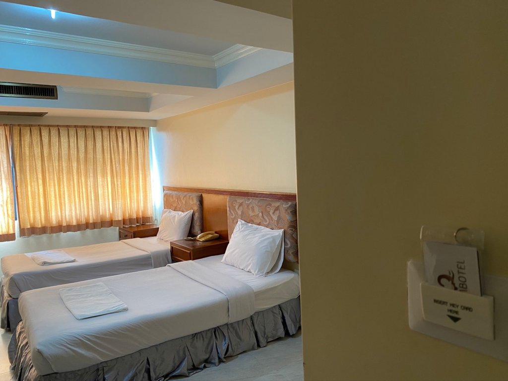 Бангкок: Jumbotel Hotel