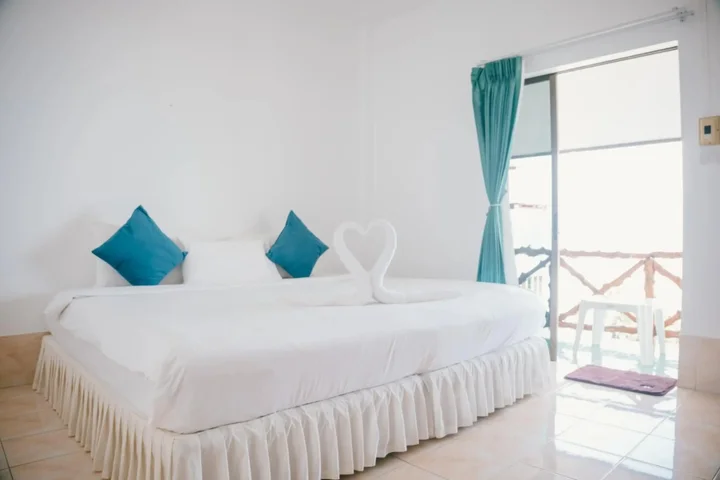 Ко Чанг: Mam Kai Bae Beach Resort